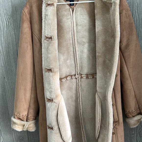 Tommy Hilfiger ladies coat, Lg, excellent condition! - Picture 4 of 8